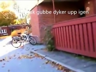 Young swedish (svensk) girl sucking Svensk gubbe (facial)